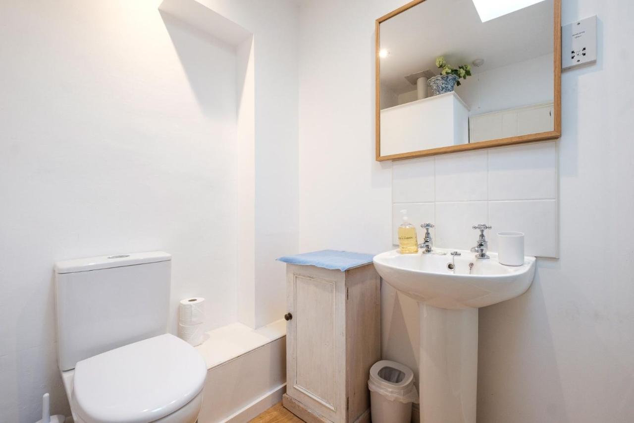 201 High Street Villa Алдебург Екстериор снимка